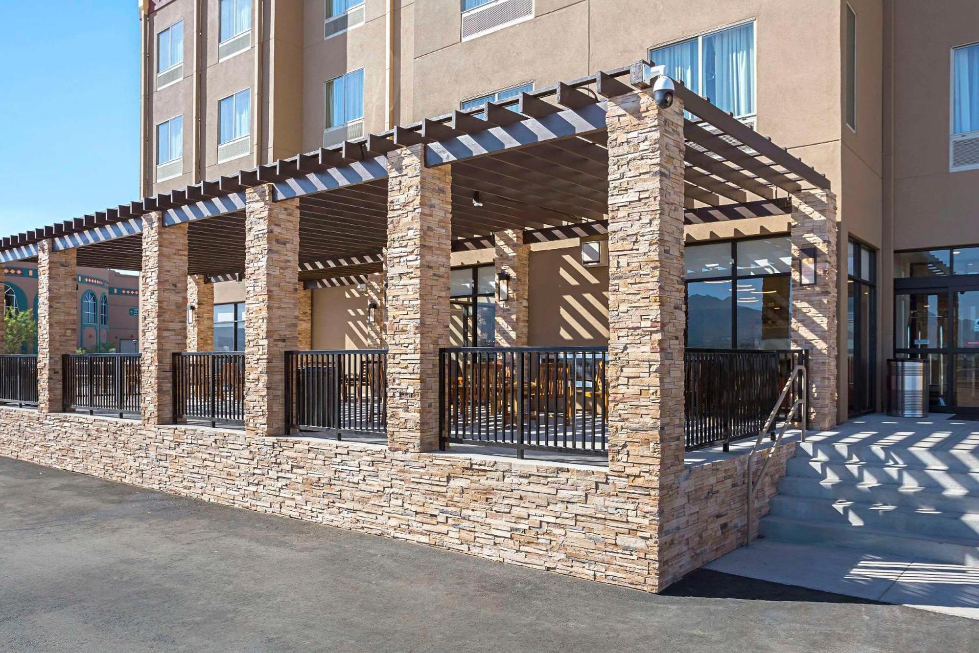The Hotel At Sunland Park Casino El Paso, Ascend Hotel Collection Esterno foto